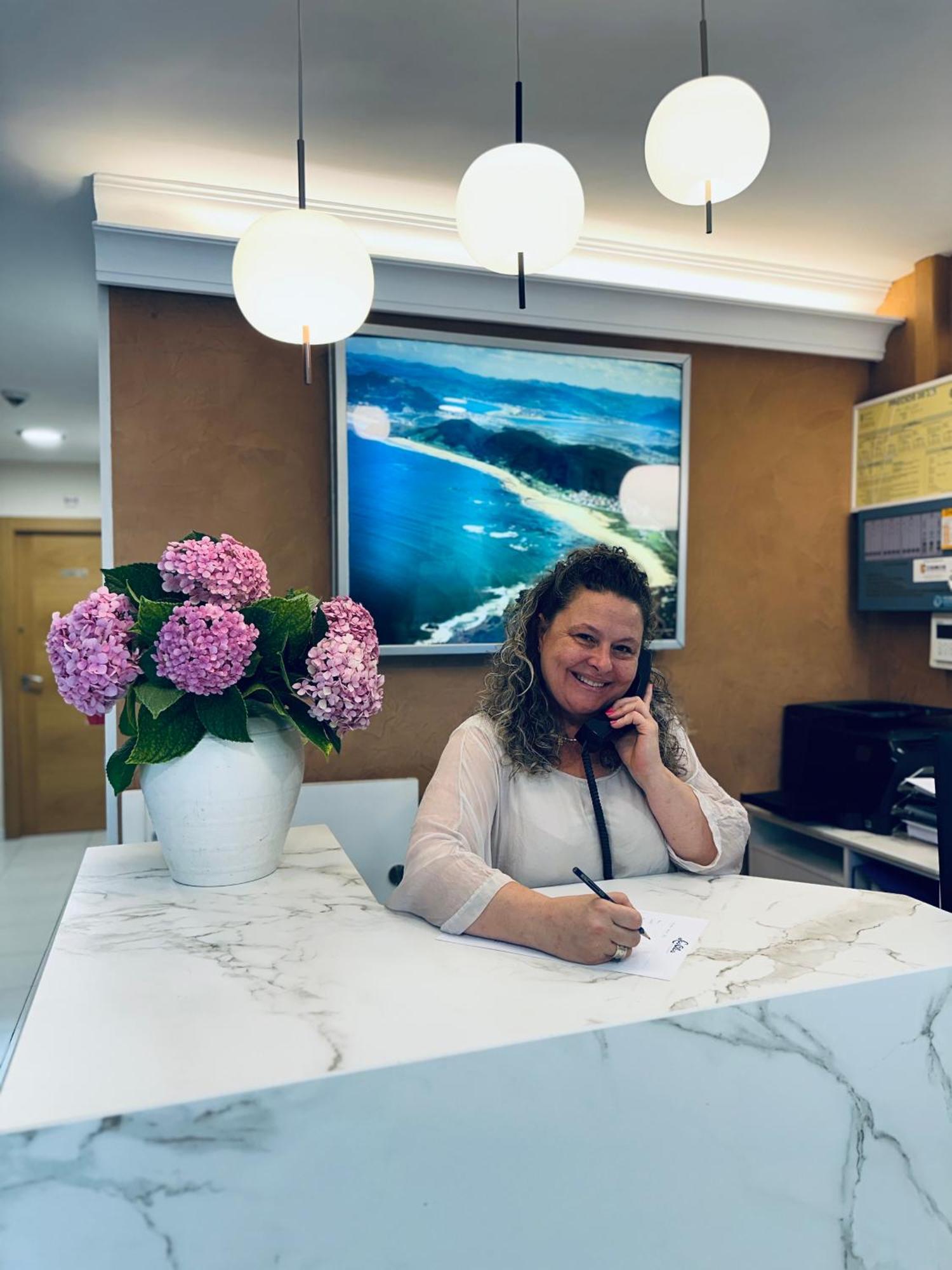 נוחה Hotel Las Olas מראה חיצוני תמונה